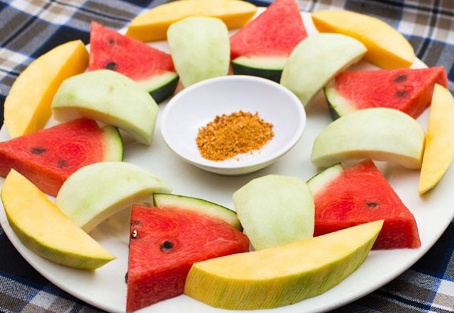 5. Hoa quả tráng miệng